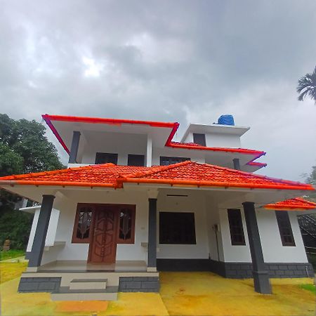 Wayanad Empire Budget Villa Kalpatta Buitenkant foto