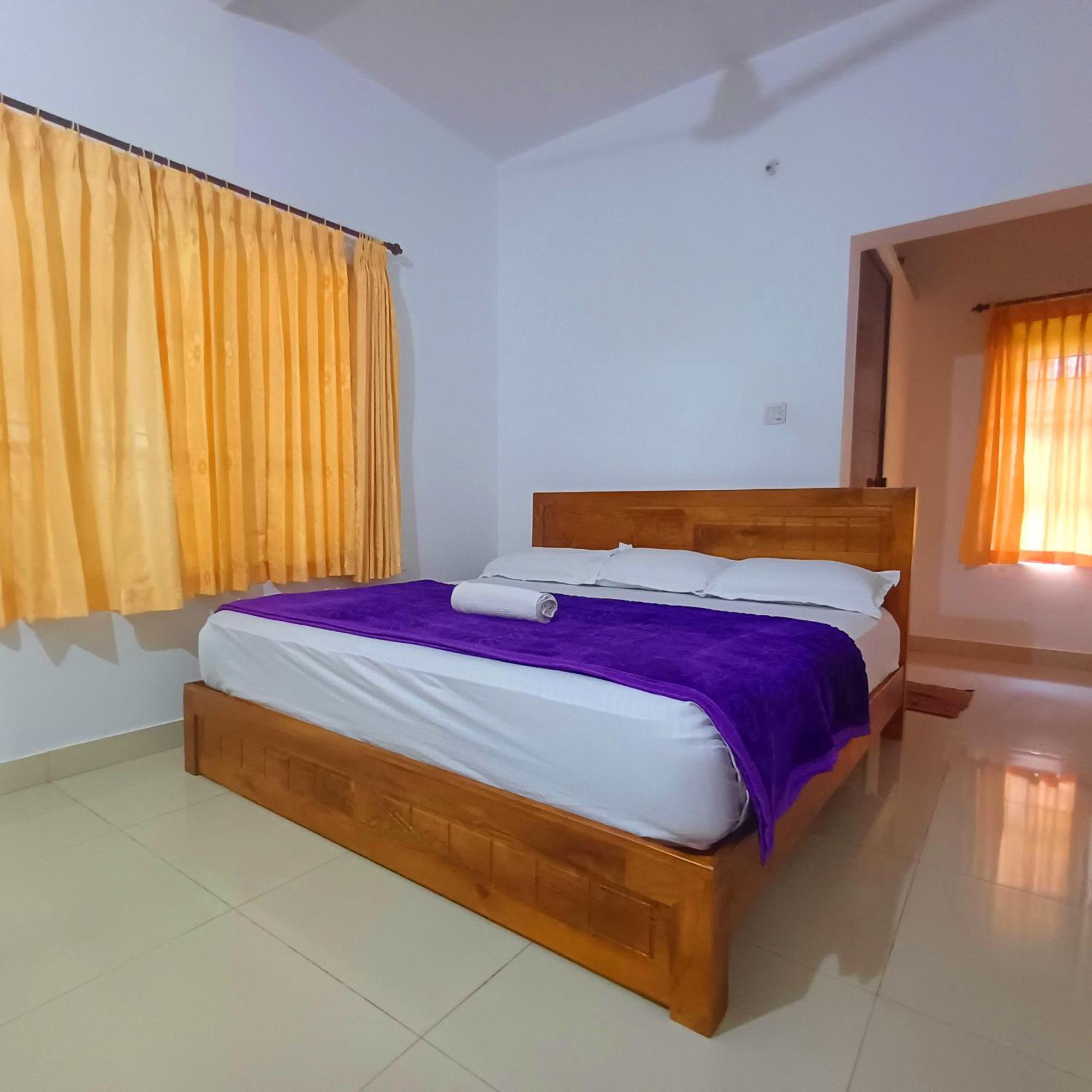 Wayanad Empire Budget Villa Kalpatta Buitenkant foto