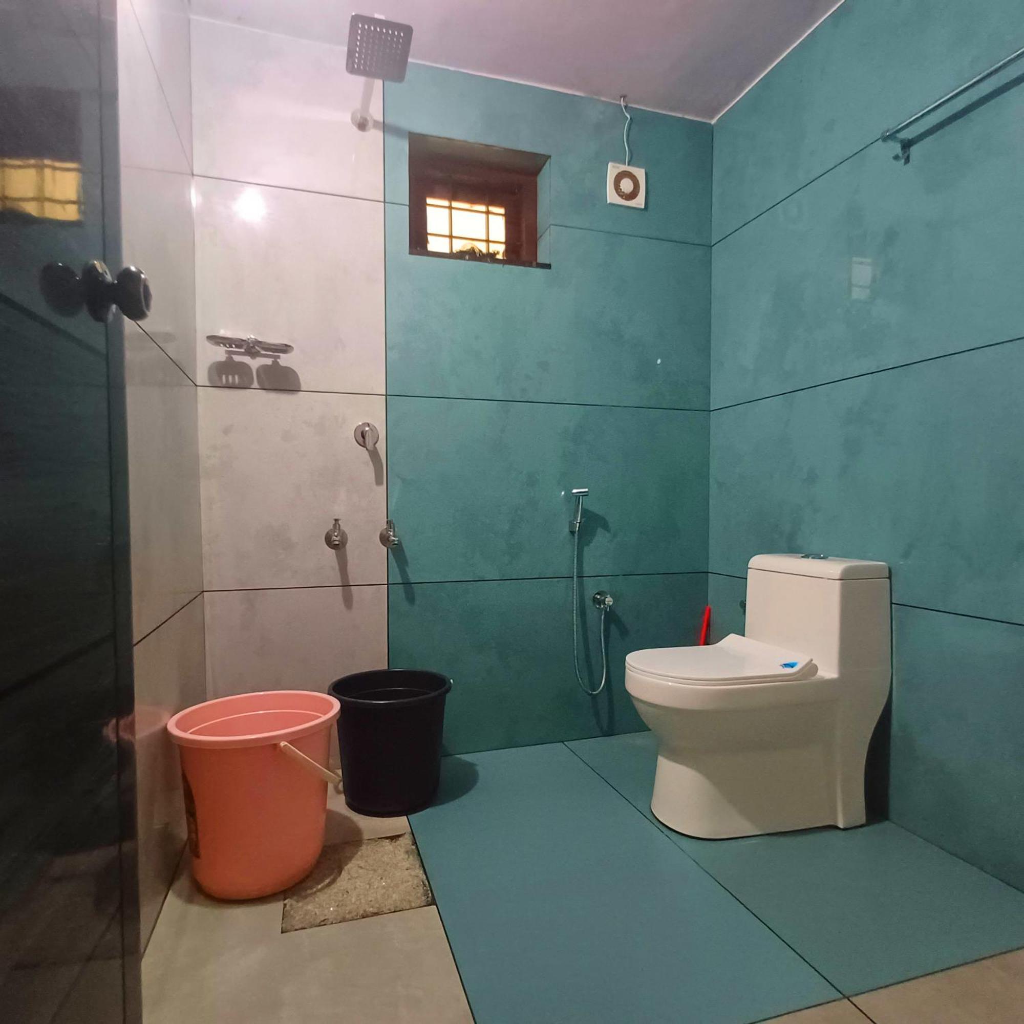 Wayanad Empire Budget Villa Kalpatta Buitenkant foto